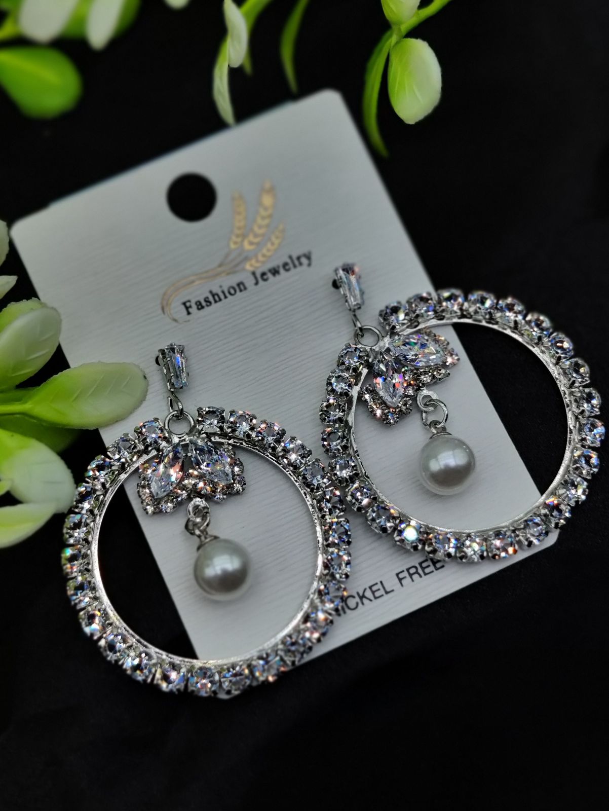 Earrings  Starburst Pearl,Designs